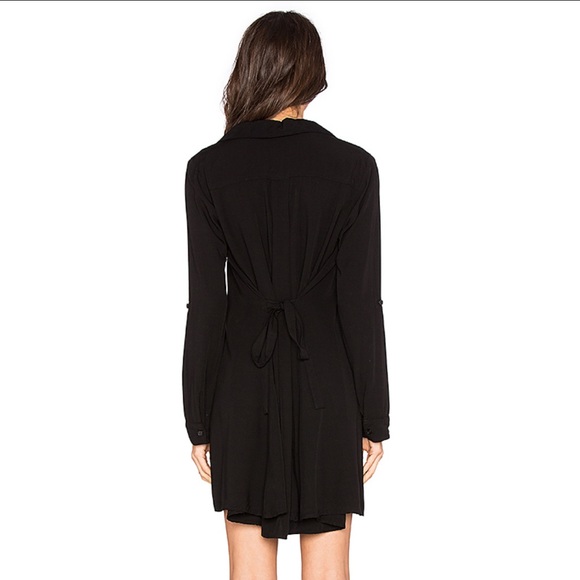 Button Down Shirt Dress in Black
Splendid - Picture 3 of 6